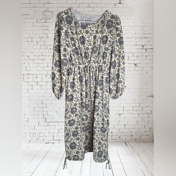 Dainty Jewels Medium Elegant Blue Floral Long Sleeve Dress - Picture 3 of 10